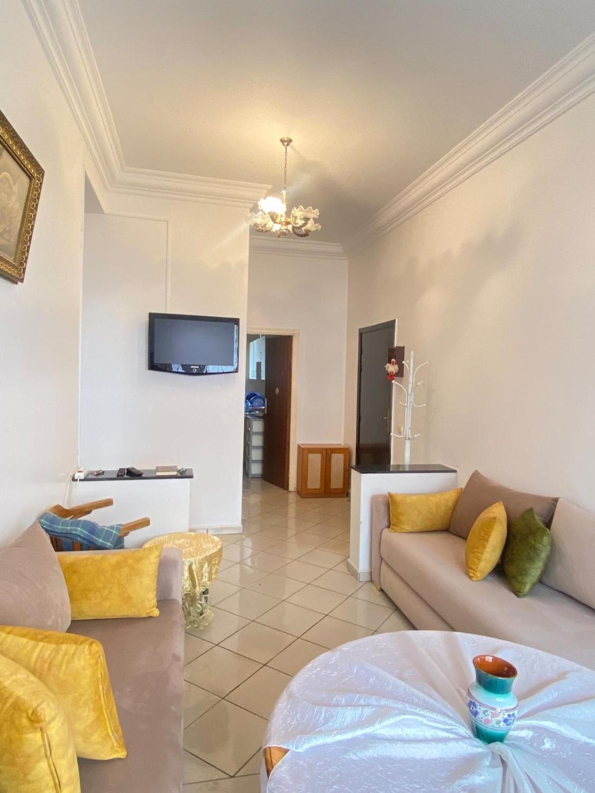 Sejour Cosy A Wi-fi, Parking & Cuisine Equipee Apartment *